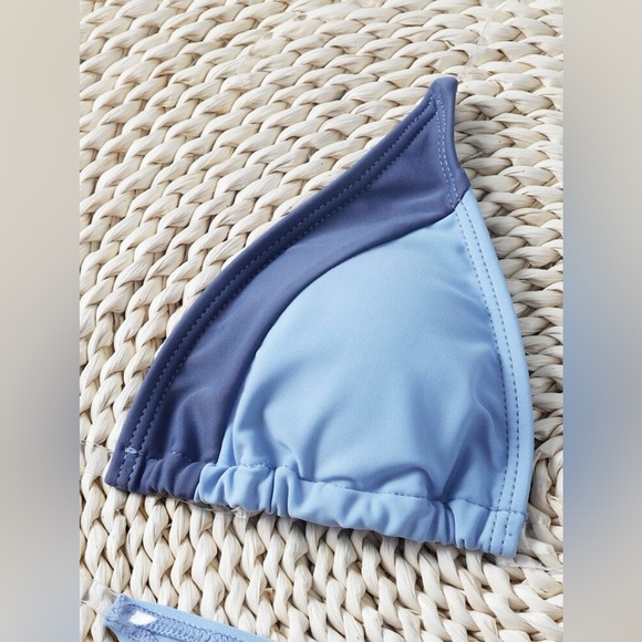 Brand new never worn string bikini bath suit two piece! Size small - Picture 3 of 3